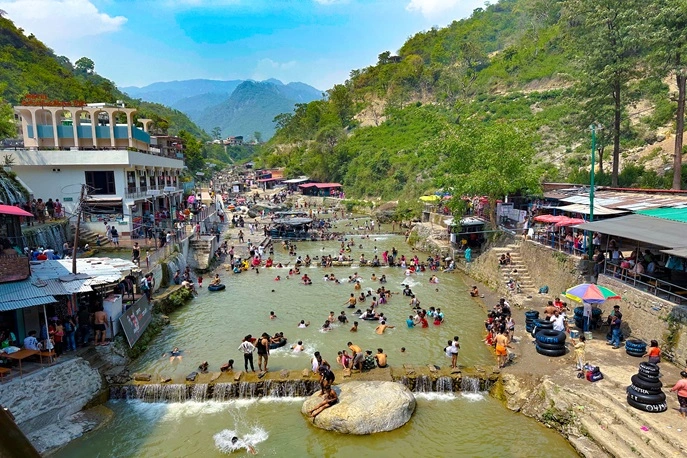 bathing in Sahastradhara
