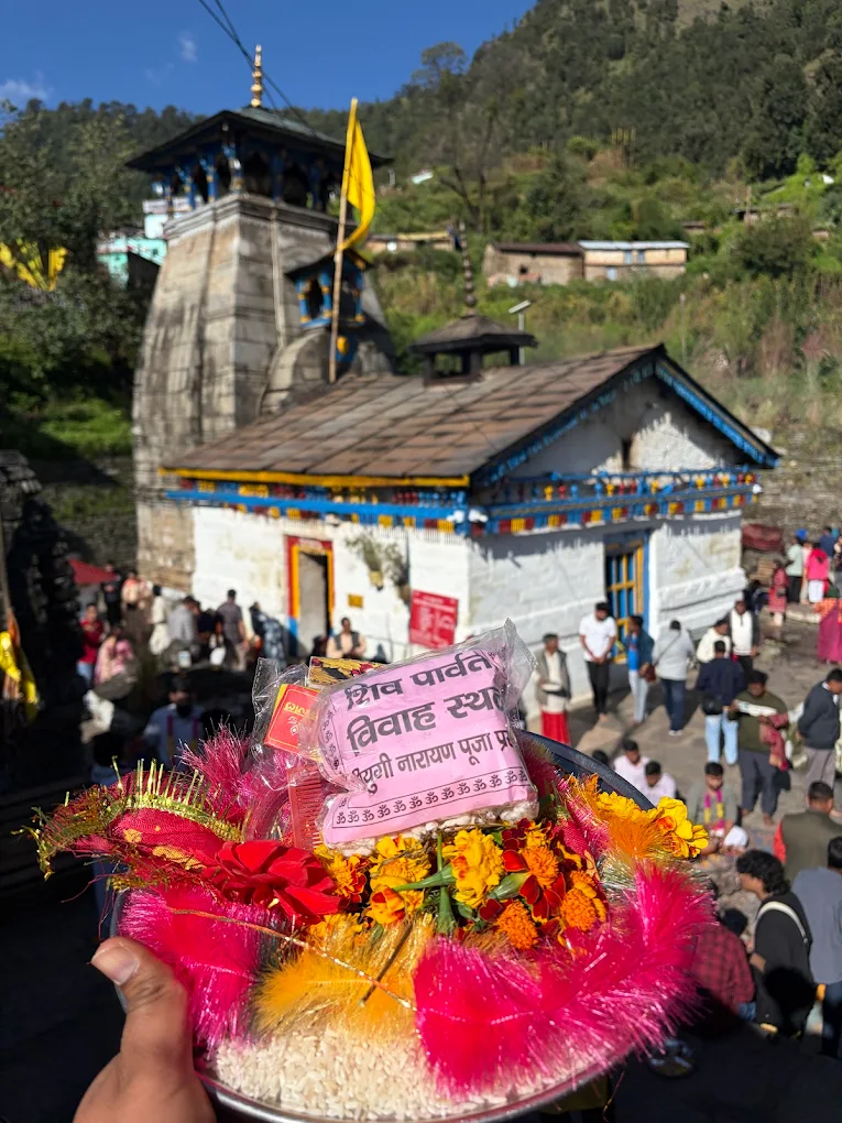 Triyuginarayan Temple Wedding Package 2026 – Complete Guide 8 Triyuginarayan Temple Wedding pooja samagri
